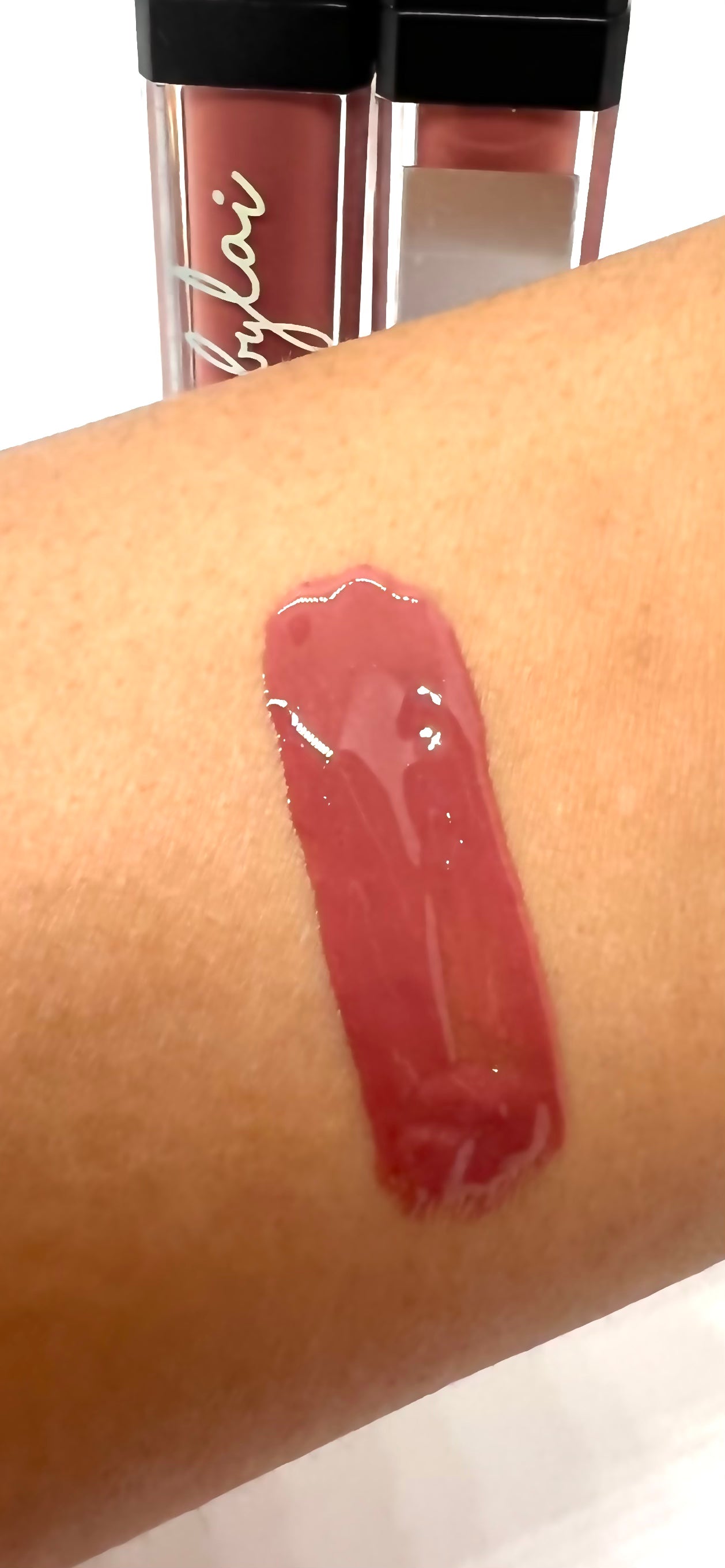 Tiki | Led Lip Glaze